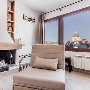 https://my-san-pietro-home-with-view.it-romehotels.com